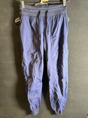 Willit Women's Size Smalll Hiking Capri Pants Lightweight Nylon Adjustable Blue
